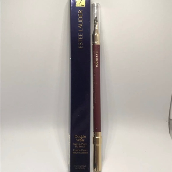 Estée Lauder  Lip Pencil and brush- 19 Currant - Picture 3 of 3